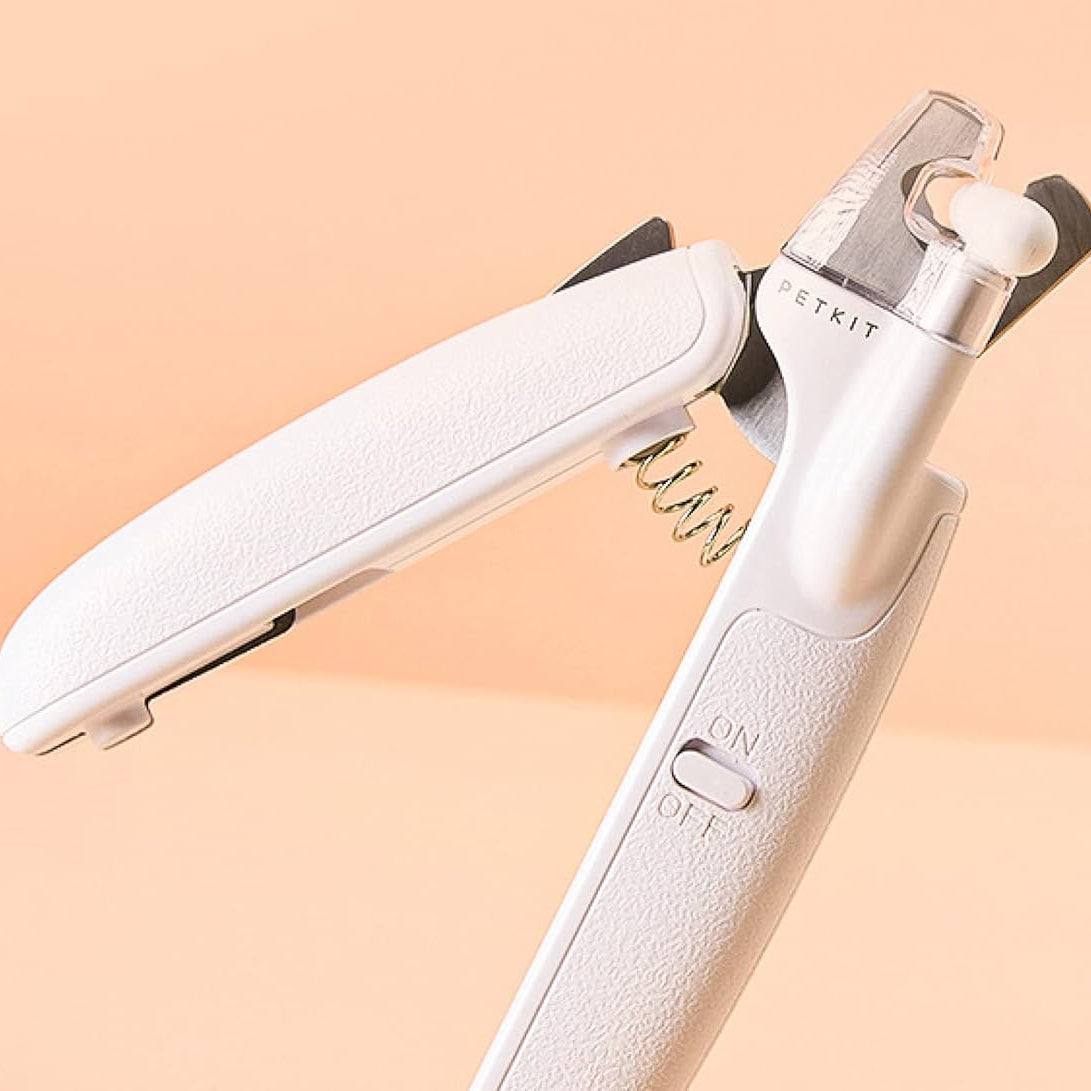 Safetrim™ LED Nail Clippers for dogs and cats