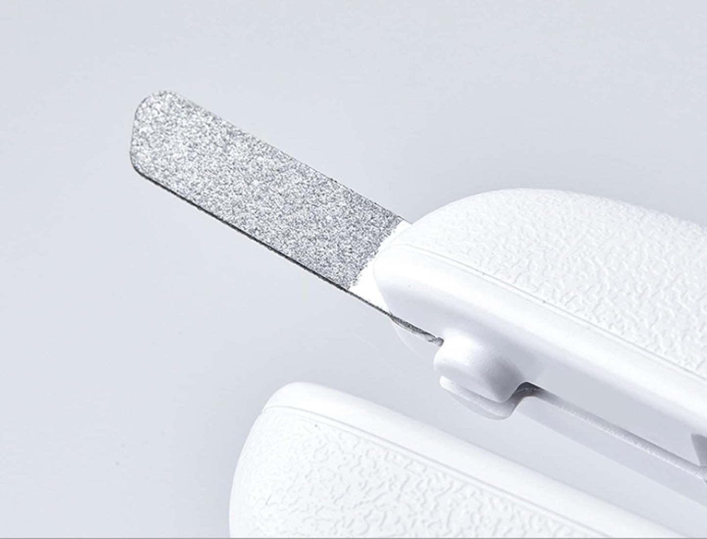 Safetrim™ LED Nail Clippers for dogs and cats